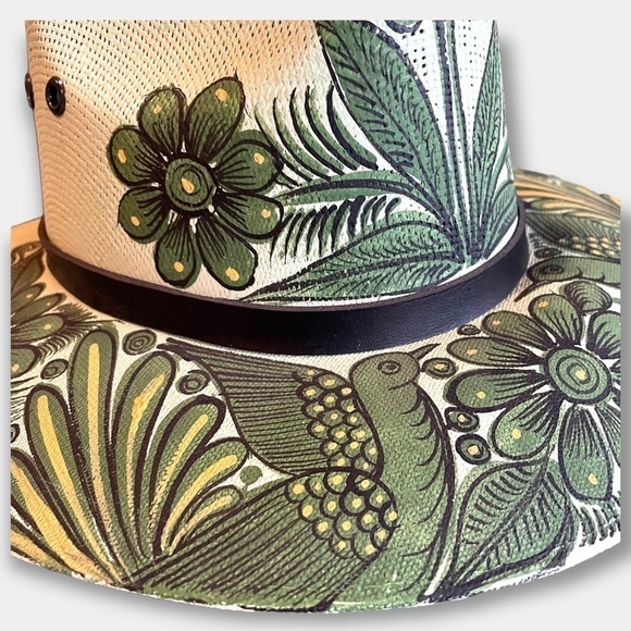 NEW Mexican Artesanal Hand Painted Straw Hat Size Medium - Picture 7 of 7